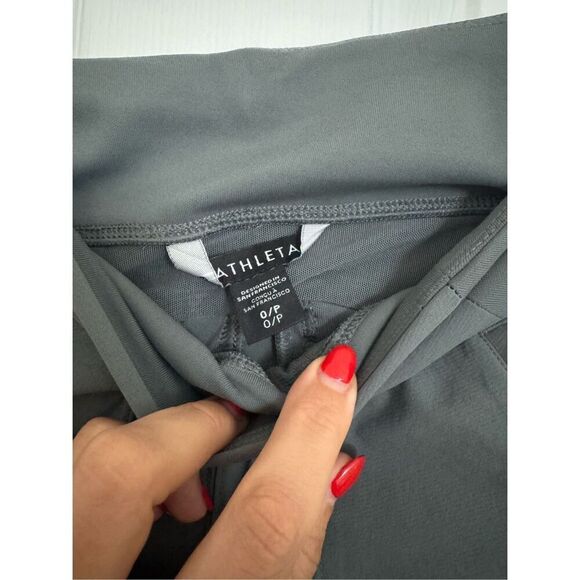 Athleta pants size 0 petite - Picture 2 of 5
